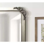 Specchio da parete rettangolare con cornice in stile barocco
