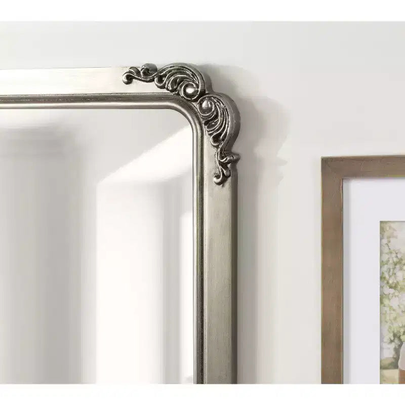 Specchio da parete rettangolare con cornice in stile barocco