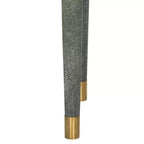 Tavolino in legno nero con dettagli in ottone