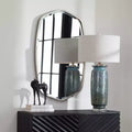 Specchio da parete moderno smussato con cornice in ferro nero satinato, 22,25" L x 36" H