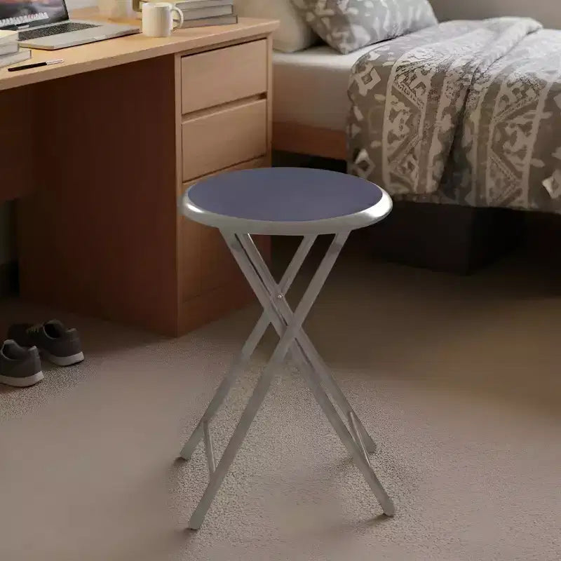 Sgabello pieghevole senza schienale da 45,7 cm con capacità di 102 kg