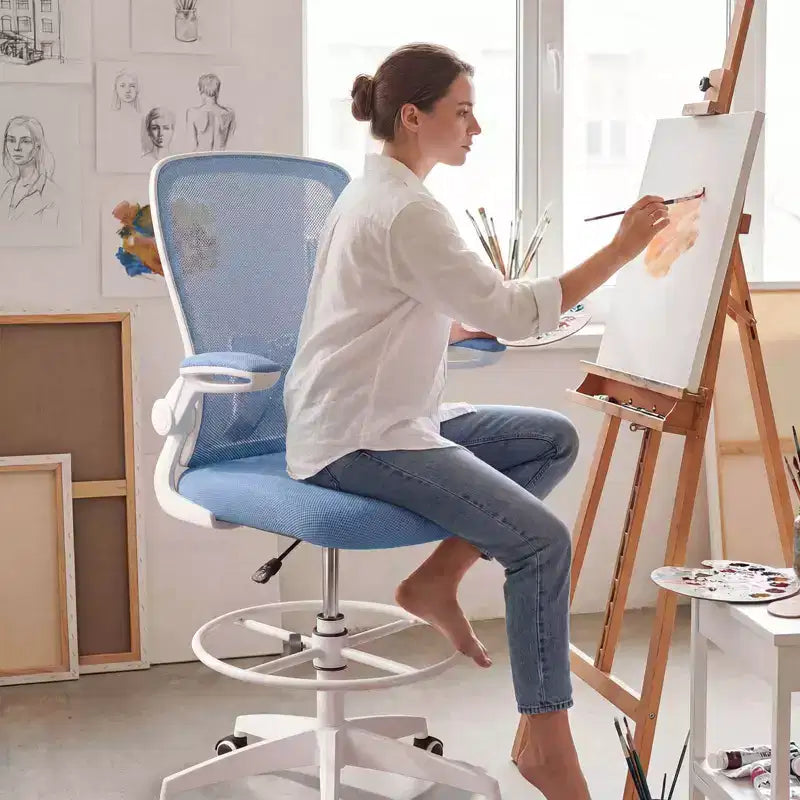 Sedia da disegno girevole regolabile con braccioli ribaltabili e supporto lombare