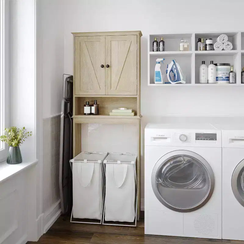 Mobiletto da bagno sopra il WC in stile rustico con ante a chiusura magnetica, ripiano regolabile e ripiano inferiore aperto