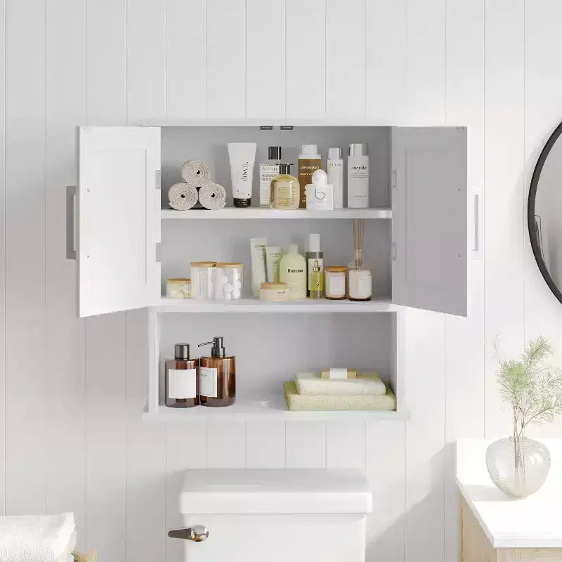 Pensile per medicinali da bagno a parete con ante a chiusura magnetica, ripiano regolabile e ripiano inferiore aperto