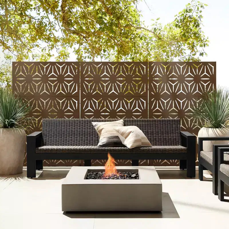 Schermo divisorio metallico per esterni Pannello decorativo autoportante per patio