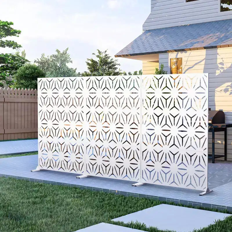 Schermo divisorio metallico per esterni Pannello decorativo autoportante per patio