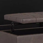 Pouf-contenitore da salotto grande e quadrato