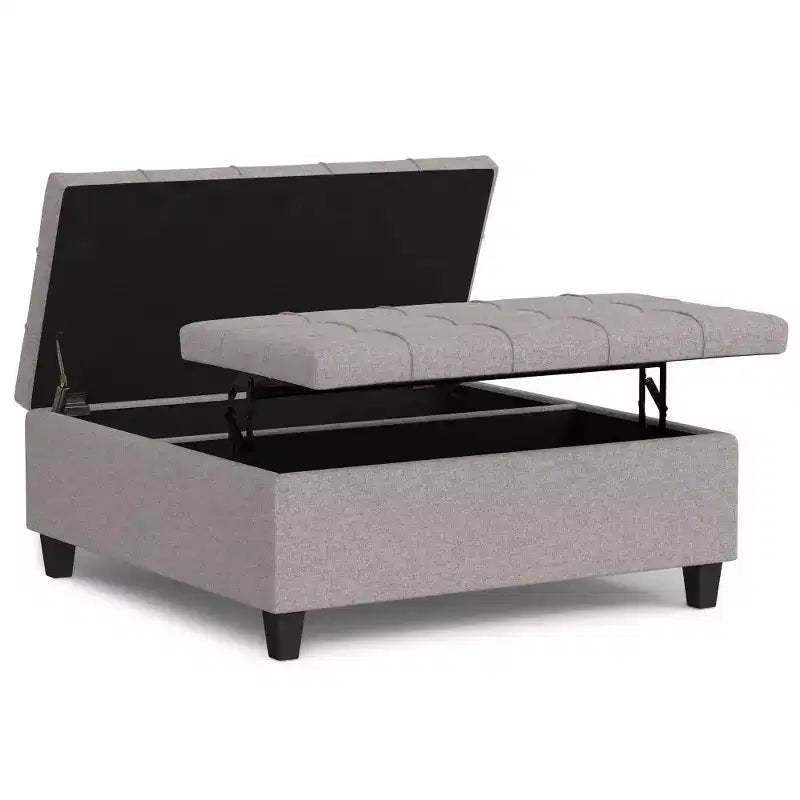 Pouf-contenitore da salotto grande e quadrato