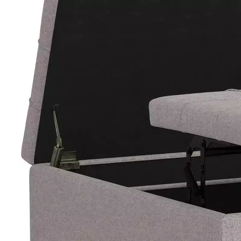 Pouf-contenitore da salotto grande e quadrato