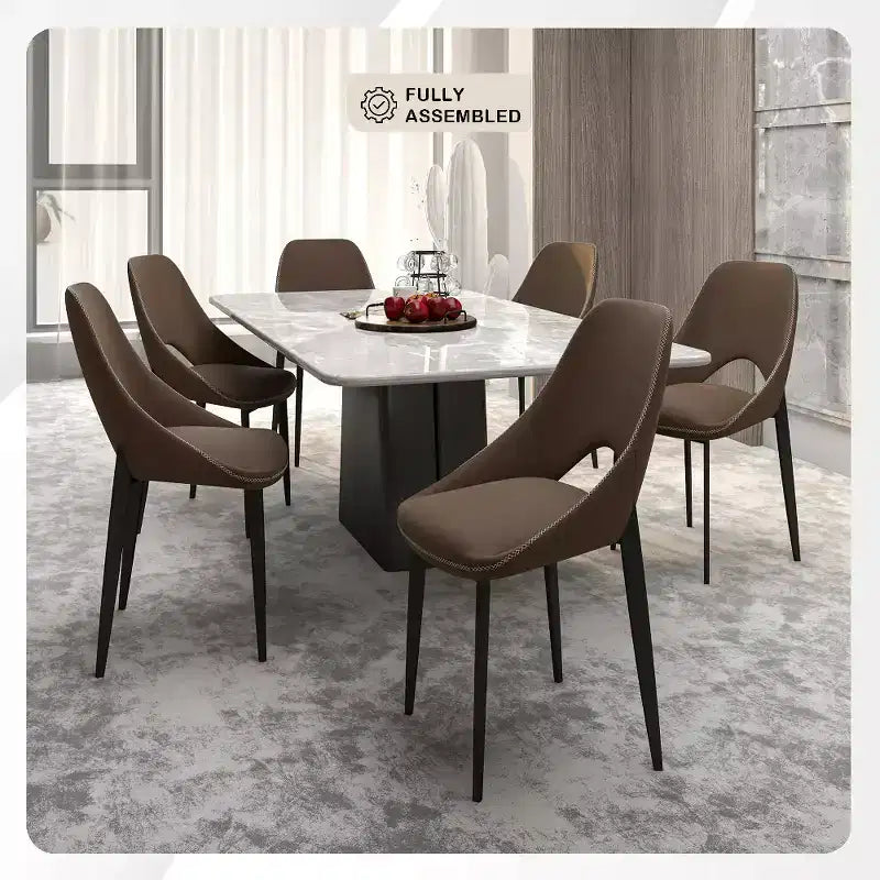 Sedia da pranzo moderna imbottita con gambe in metallo