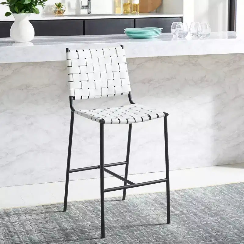 Sgabello da bancone in pelle intrecciata con struttura in metallo